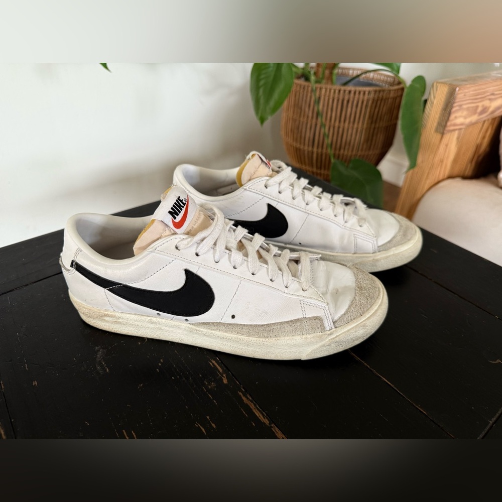 NIKE BLAZER LOW SNEAKERS Men’s US 7/EU 40